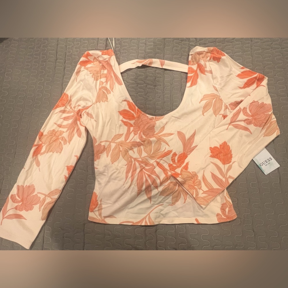 NWT Guess Top